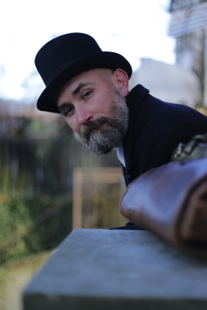 Sparkly-Silver_2022:12:03_IMG_8809